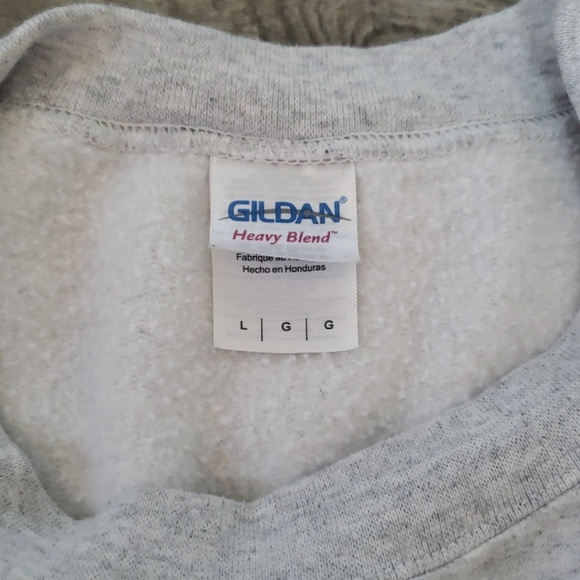 Crewneck - Picture 4 of 4